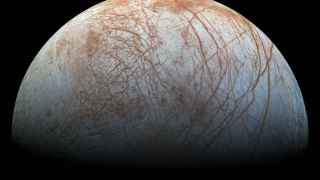La espectacular superficie de la luna Europa.