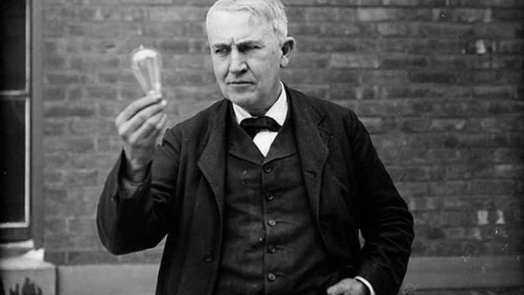 Resultado de imagen para Footos de Thomas Edison consiguió que su primera lámpara eléctrica